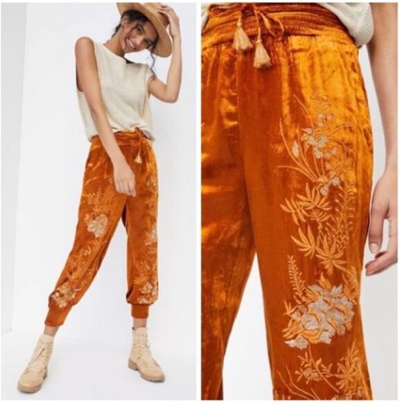 ANTHROPOLOGIE Rose Velvet Embroidered Jogger Pants Dark Orange Sz S {3W13}